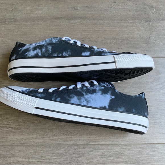 NWT Converse Chuck Taylor All Star Low - Picture 7 of 7